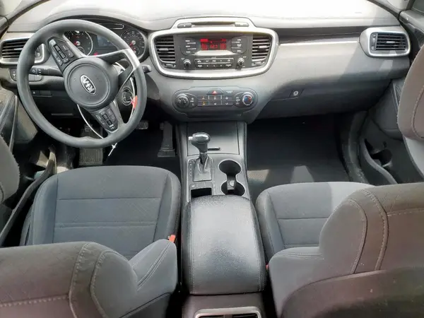 5XYPG4A38HG244818 2017 KIA SORENTO - Image 8