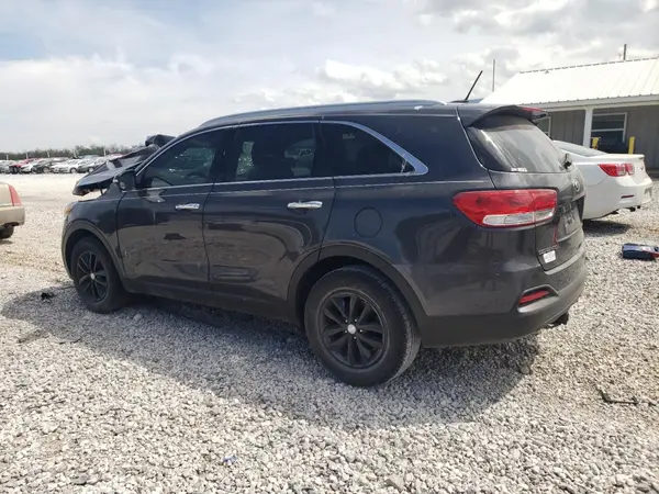 5XYPG4A38HG244978 2017 KIA SORENTO - Image 2