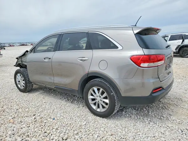 5XYPG4A38HG245452 2017 KIA SORENTO - Image 2