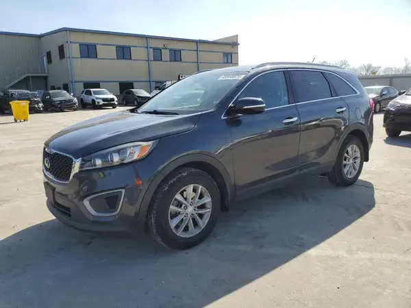 5XYPG4A38HG245631 2017 KIA SORENTO - Image 1