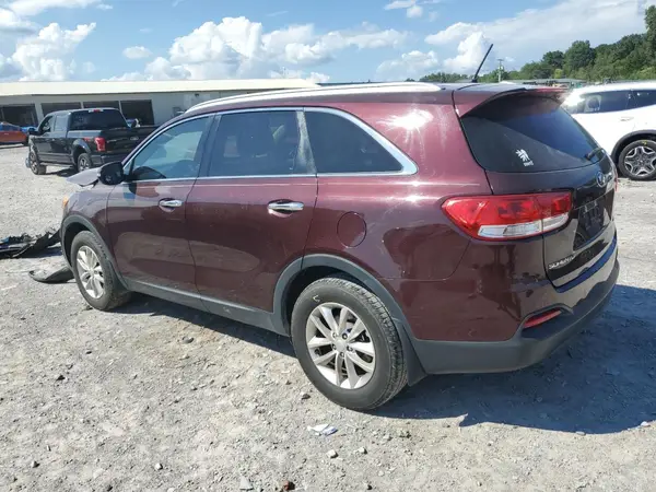 5XYPG4A38HG256354 2017 KIA SORENTO - Image 2