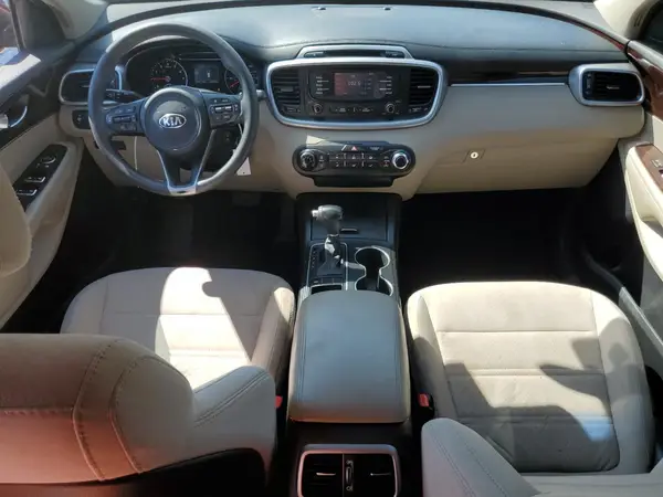 5XYPG4A38HG256354 2017 KIA SORENTO - Image 8