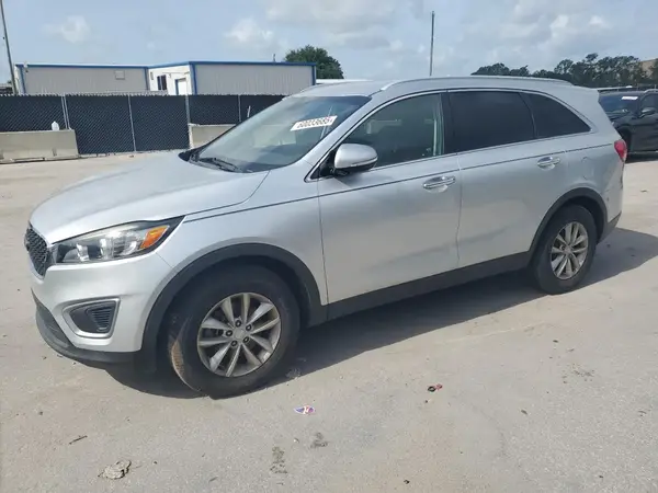 5XYPG4A38HG257486 2017 KIA SORENTO - Image 1