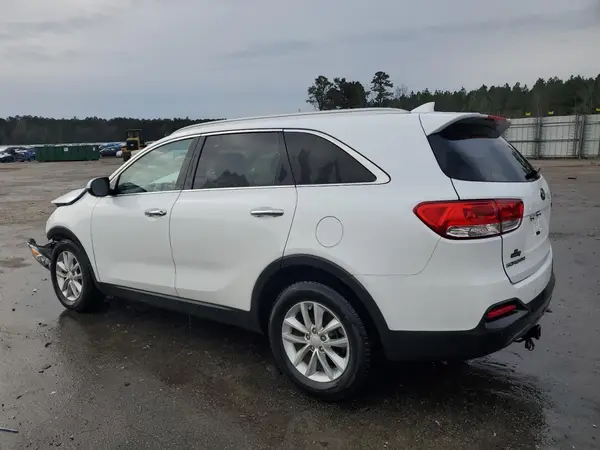 5XYPG4A38HG257844 2017 KIA SORENTO - Image 2
