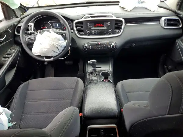 5XYPG4A38HG261215 2017 KIA SORENTO - Image 8