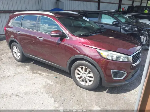 5XYPG4A38HG263580 2017 KIA SORENTO - Image 1