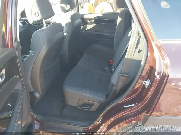 5XYPG4A38HG266382 2017 KIA SORENTO - Image 8