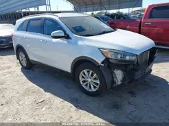5XYPG4A38HG269671 2017 KIA SORENTO