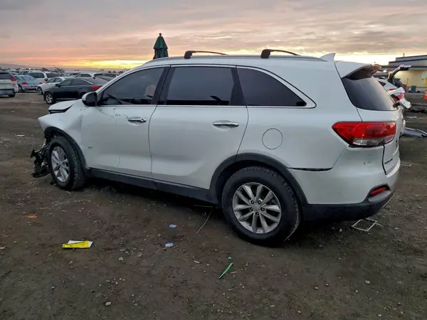 5XYPG4A38HG271761 2017 KIA SORENTO - Image 2