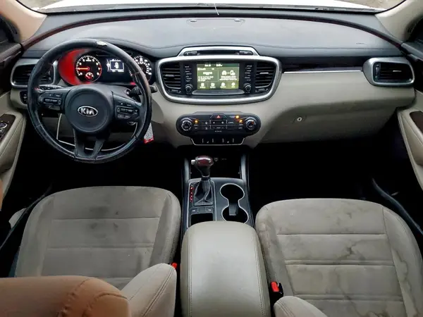 5XYPG4A38HG271761 2017 KIA SORENTO - Image 8