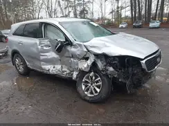 5XYPG4A38HG272070 2017 KIA SORENTO