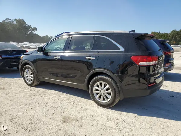 5XYPG4A38HG272537 2017 KIA SORENTO - Image 2