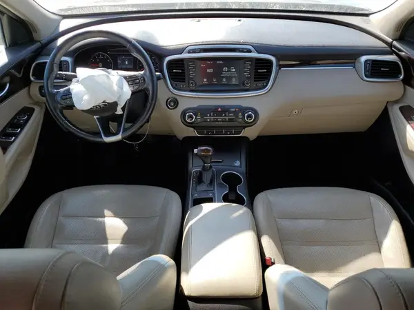 5XYPG4A38HG272537 2017 KIA SORENTO - Image 8