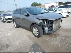 5XYPG4A38HG283974 2017 KIA SORENTO
