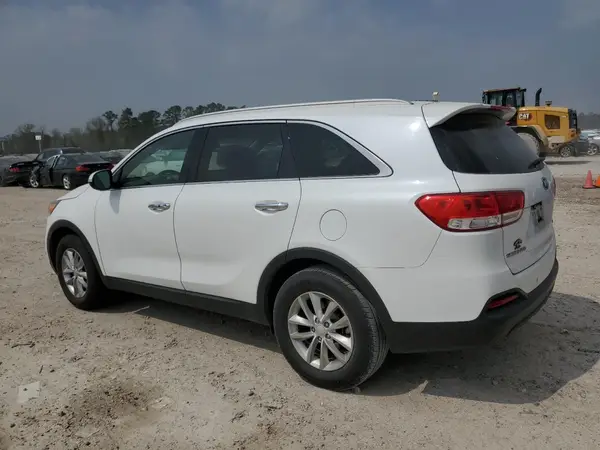 5XYPG4A38HG284901 2017 KIA SORENTO - Image 2