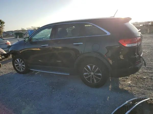 5XYPG4A38HG288317 2017 KIA SORENTO - Image 2