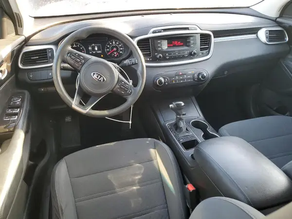 5XYPG4A38HG288317 2017 KIA SORENTO - Image 8