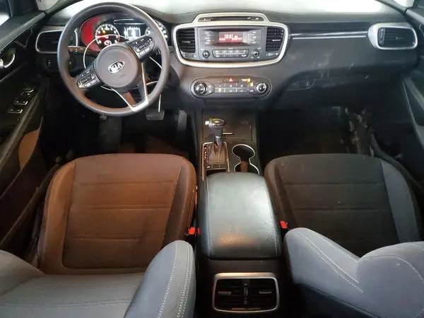 5XYPG4A38HG289015 2017 KIA SORENTO - Image 8