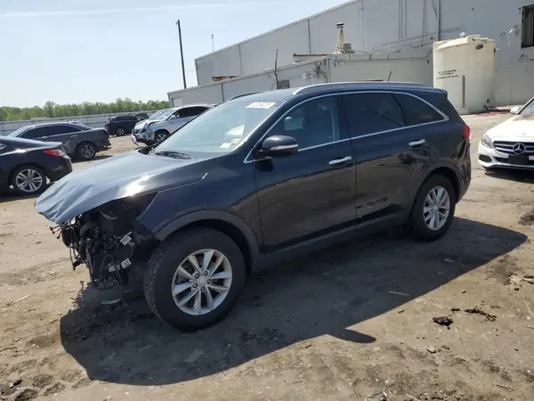 5XYPG4A38HG317685 2017 KIA SORENTO - Image 1
