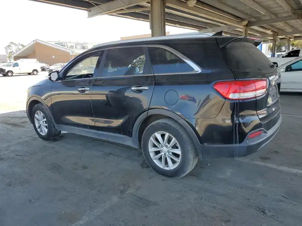 5XYPG4A38HG324006 2017 KIA SORENTO - Image 2