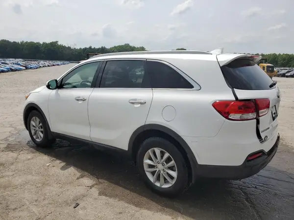 5XYPG4A38JG338428 2018 KIA SORENTO - Image 2