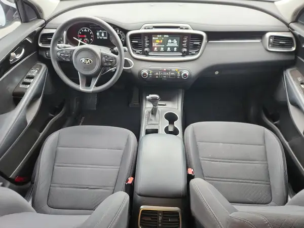 5XYPG4A38JG339210 2018 KIA SORENTO - Image 8