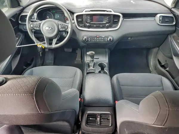 5XYPG4A38JG340938 2018 KIA SORENTO - Image 8