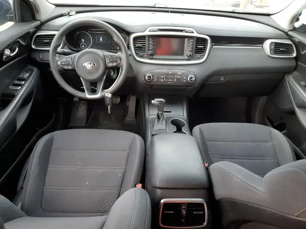 5XYPG4A38JG345802 2018 KIA SORENTO - Image 8