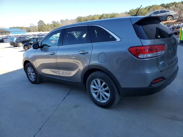 5XYPG4A38JG376340 2018 KIA SORENTO - Image 2
