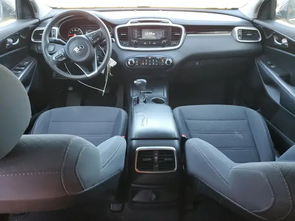 5XYPG4A38JG376340 2018 KIA SORENTO - Image 8