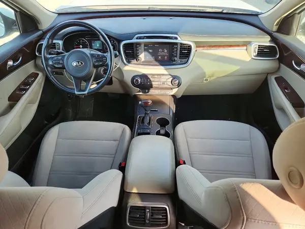 5XYPG4A38JG398662 2018 KIA SORENTO - Image 8
