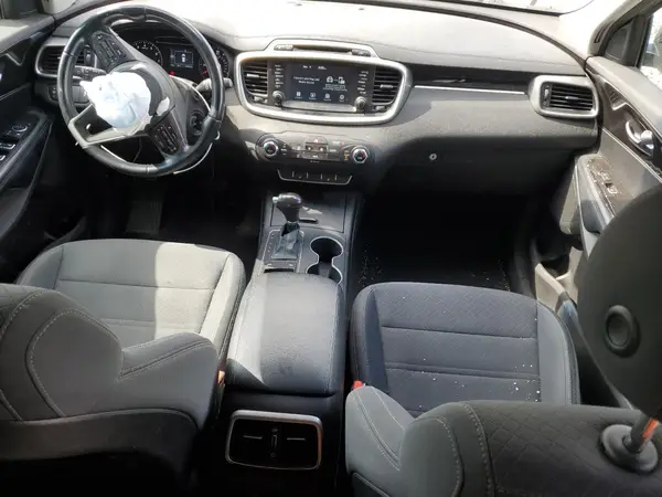 5XYPG4A38JG406694 2018 KIA SORENTO - Image 8