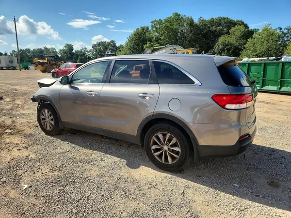 5XYPG4A38JG414018 2018 KIA SORENTO - Image 2
