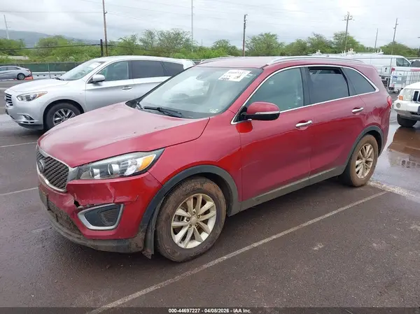 5XYPG4A38JG418196 2018 KIA SORENTO - Image 2