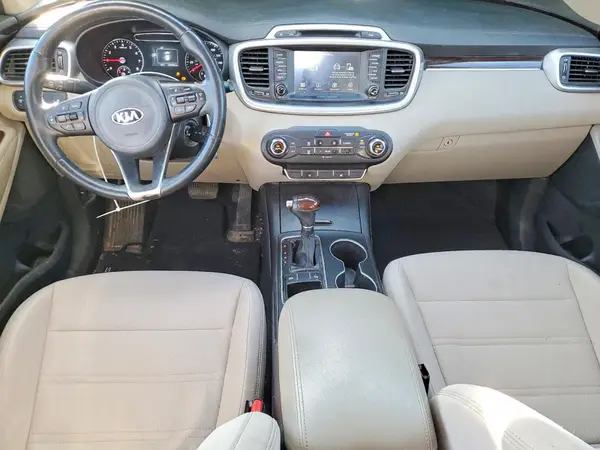 5XYPG4A38JG424001 2018 KIA SORENTO - Image 8
