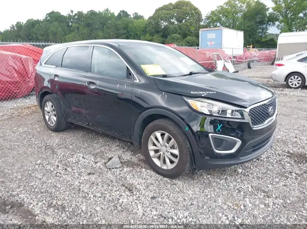 5XYPG4A38JG427514 2018 KIA SORENTO - Image 1