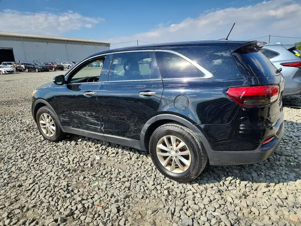 5XYPG4A38JG429361 2018 KIA SORENTO - Image 2