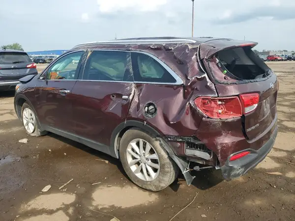 5XYPG4A38JG430915 2018 KIA SORENTO - Image 2