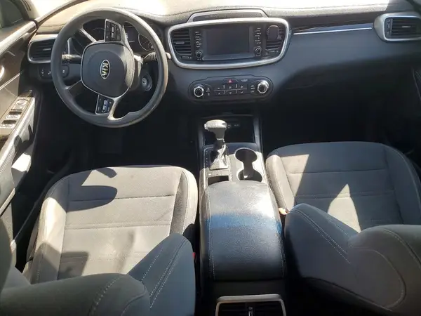 5XYPG4A38KG451779 2019 KIA SORENTO - Image 8