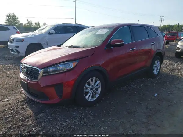5XYPG4A38KG471580 2019 KIA SORENTO - Image 2