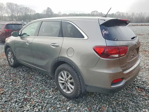 5XYPG4A38KG478352 2019 KIA SORENTO - Image 2