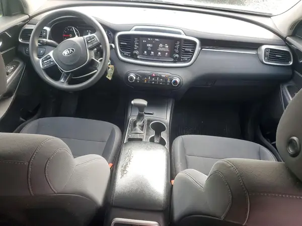 5XYPG4A38KG478352 2019 KIA SORENTO - Image 8