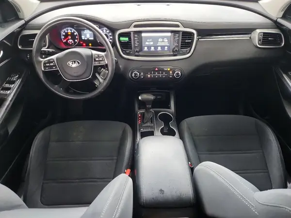 5XYPG4A38KG497760 2019 KIA SORENTO - Image 8
