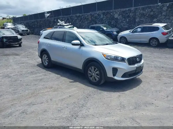 5XYPG4A38KG501046 2019 KIA SORENTO - Image 1