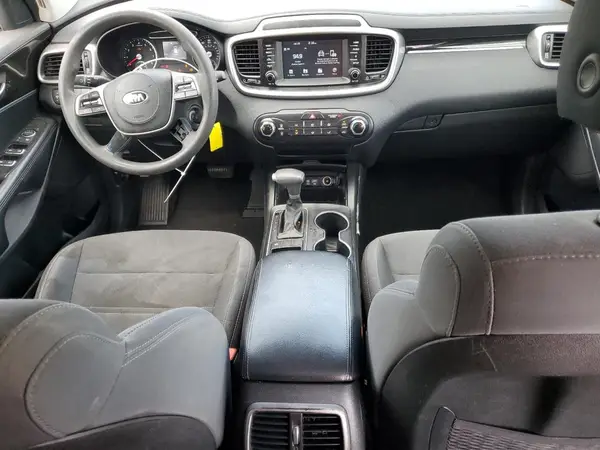 5XYPG4A38KG507235 2019 KIA SORENTO - Image 8