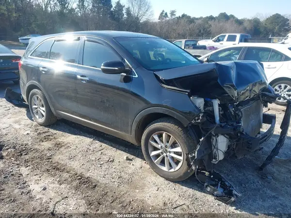 5XYPG4A38KG512760 2019 KIA SORENTO - Image 1