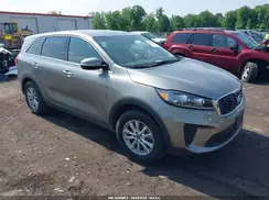 5XYPG4A38KG513195 2019 KIA SORENTO