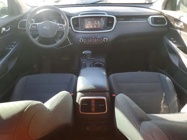 5XYPG4A38KG516548 2019 KIA SORENTO - Image 8
