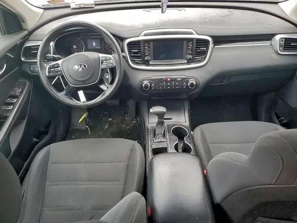 5XYPG4A38KG520860 2019 KIA SORENTO - Image 8