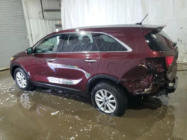 5XYPG4A38KG530126 2019 KIA SORENTO - Image 2